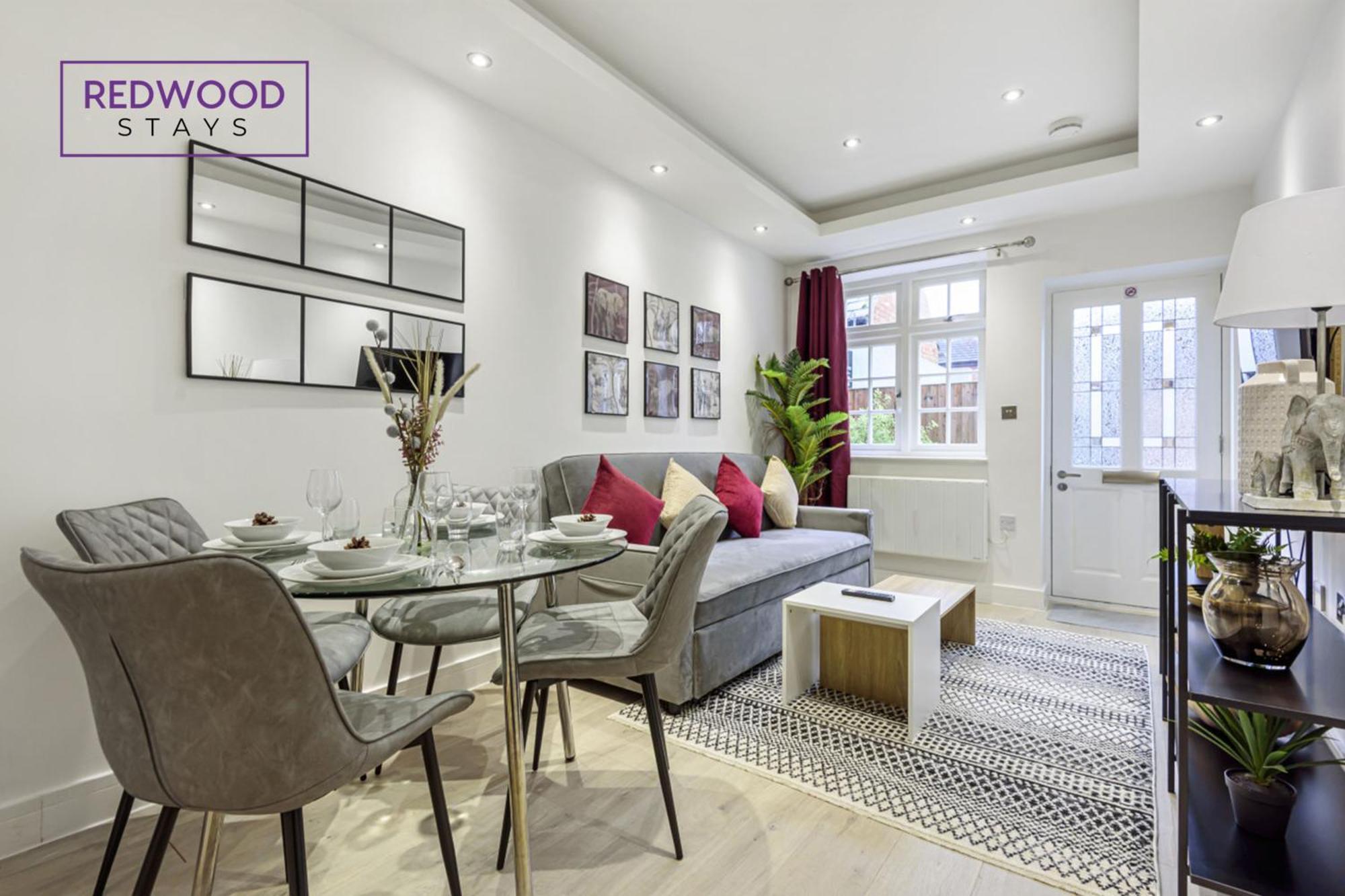 1 Bed 1 Bath Town Center Apartments For Corporates & Contractors, Wifi, Netflix And Parking On Selected Units By Redwood Stays Aldershot Kültér fotó