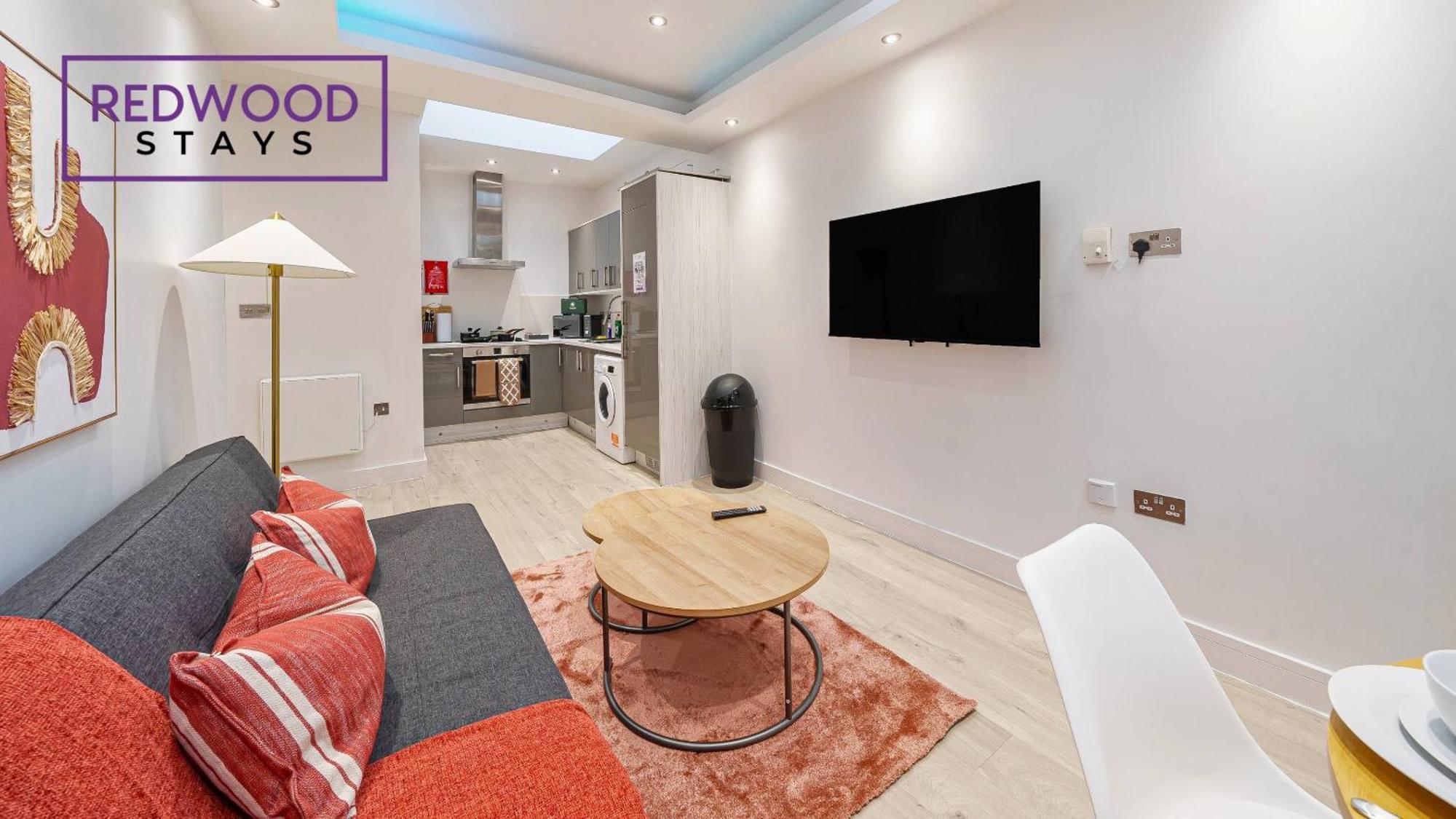 1 Bed 1 Bath Town Center Apartments For Corporates & Contractors, Wifi, Netflix And Parking On Selected Units By Redwood Stays Aldershot Kültér fotó
